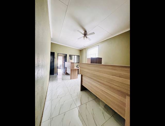 383M² BUSINESS FOR SALE IN WITBANK EXT 8